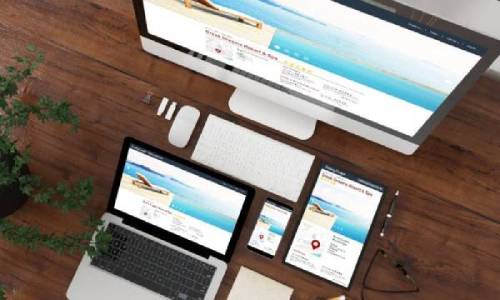 plusieurs types d'écrans ouverts sur le même site web